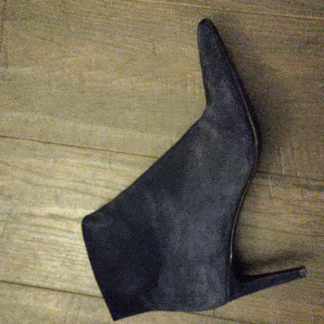 Rag & Bone "Beha" Navy Blue Suede Heeled Ankle Boots